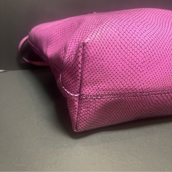 EUC Fendi Python Tote - Picture 4 of 11